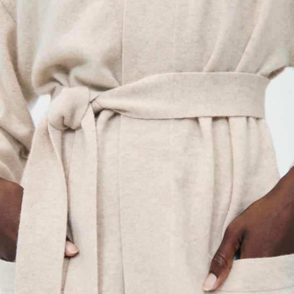 NAADAM Cashmere Ribbed Seamless Robe - Picture 5 of 8